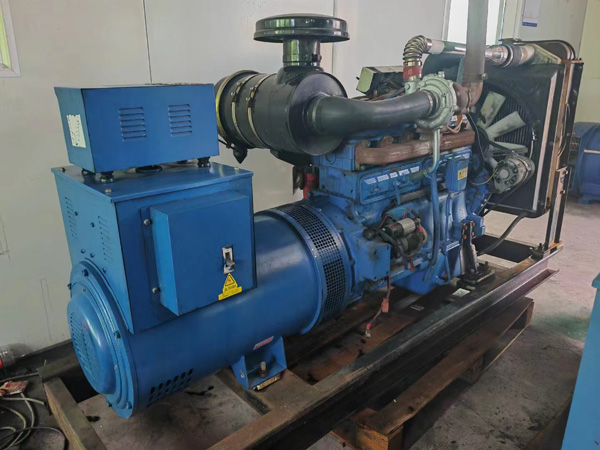 伊川100kW柴油发电机组使用多级机油有哪些优缺点？